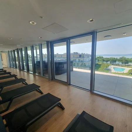 Apartament Szemesbay By Bltn